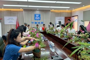 滕哈赫：没看过0-7输球录像，曼联会在安菲尔德战胜利物浦